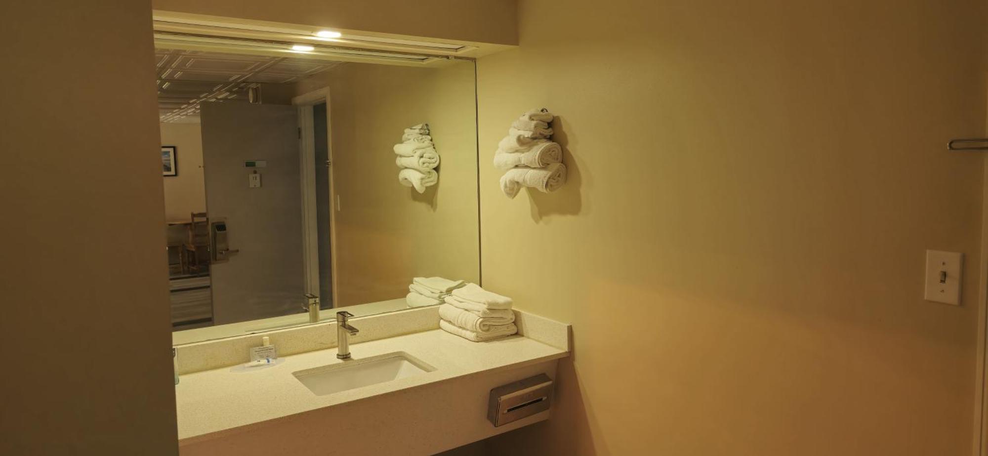 Rodeway Inn Formerly Camp Inn Lodge Oscoda المظهر الخارجي الصورة