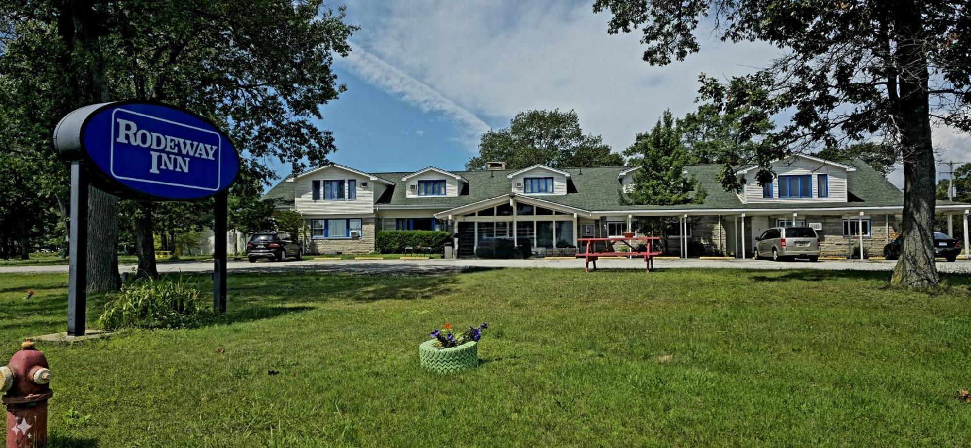 Rodeway Inn Formerly Camp Inn Lodge Oscoda المظهر الخارجي الصورة