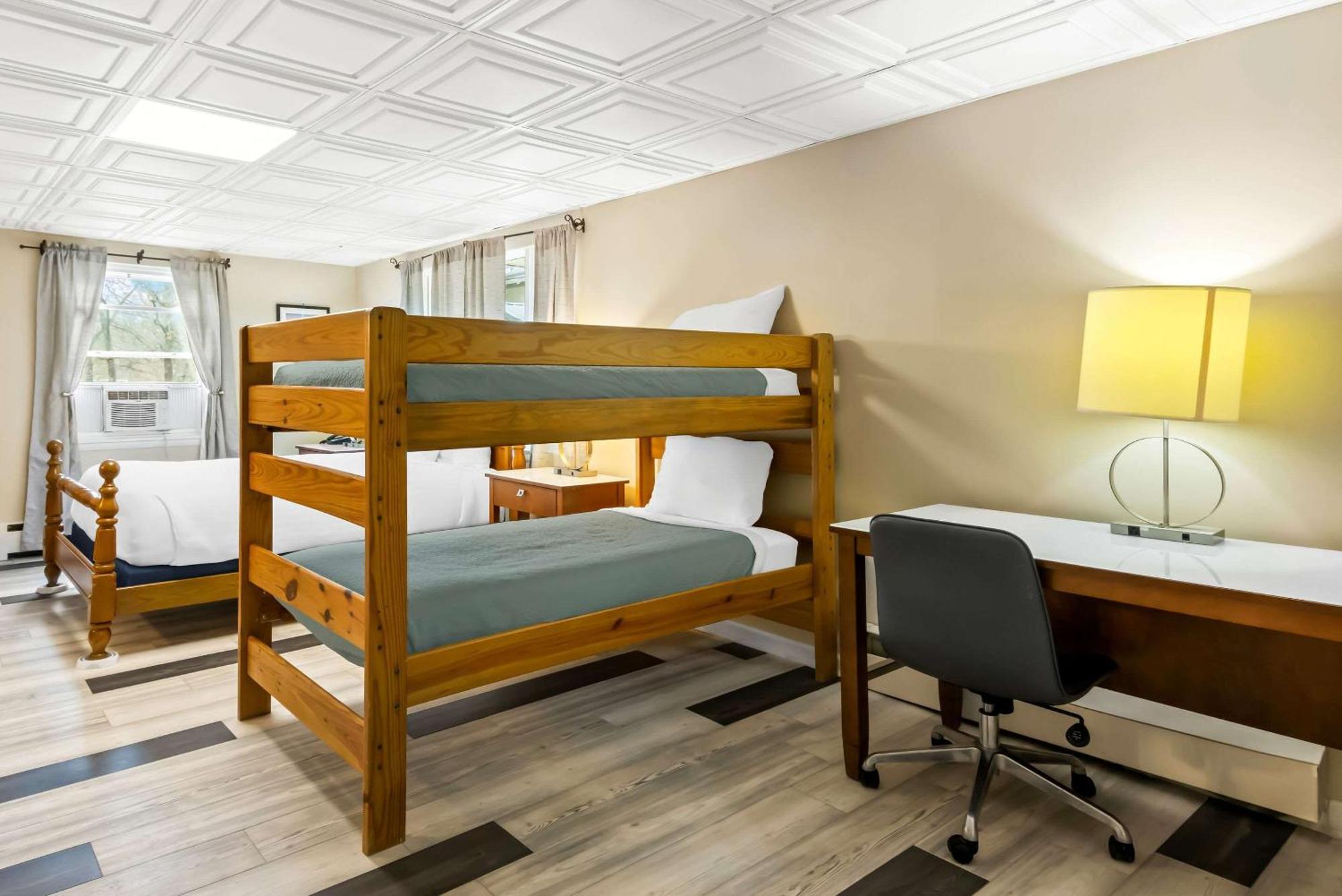 Rodeway Inn Formerly Camp Inn Lodge Oscoda المظهر الخارجي الصورة