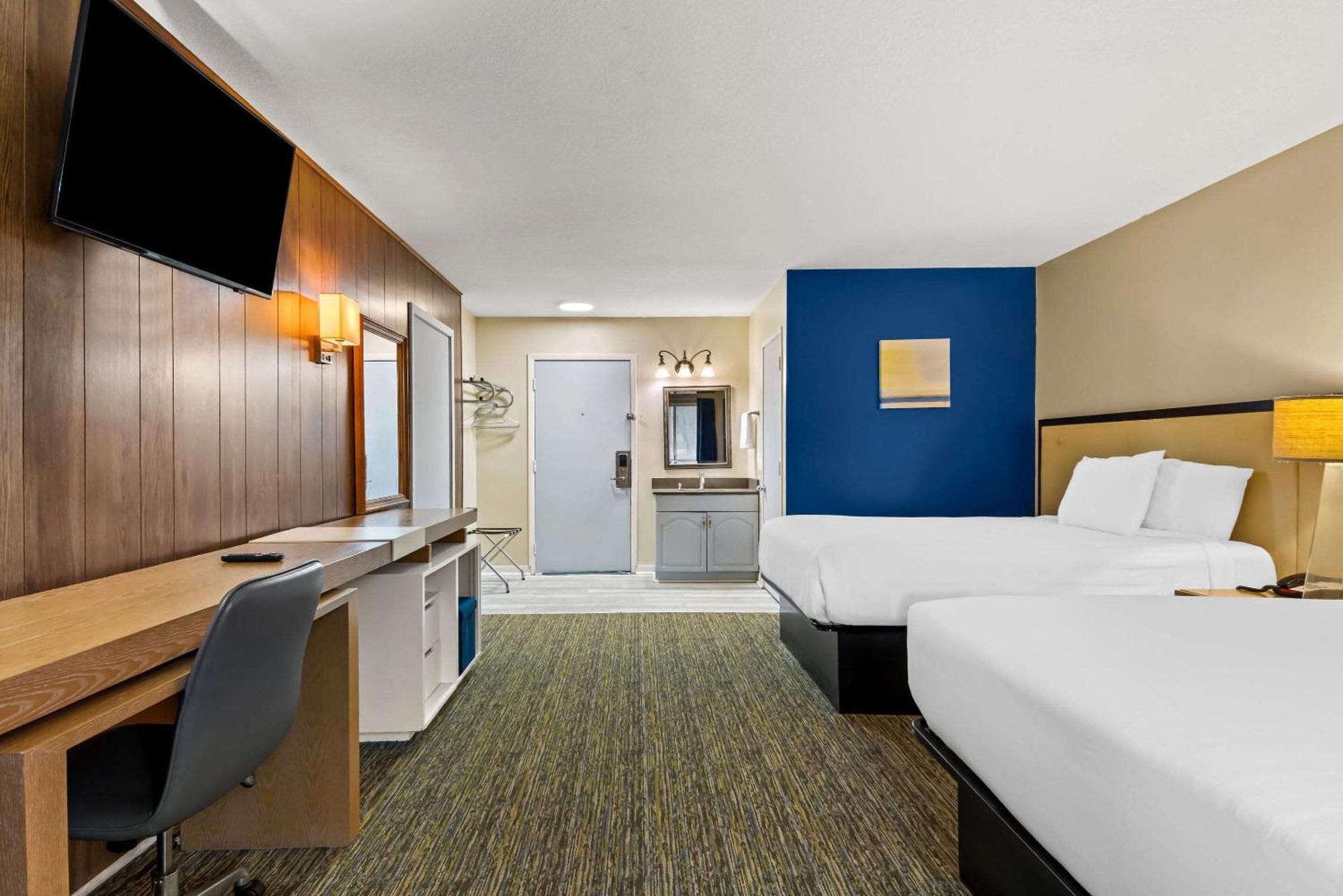 Rodeway Inn Formerly Camp Inn Lodge Oscoda المظهر الخارجي الصورة