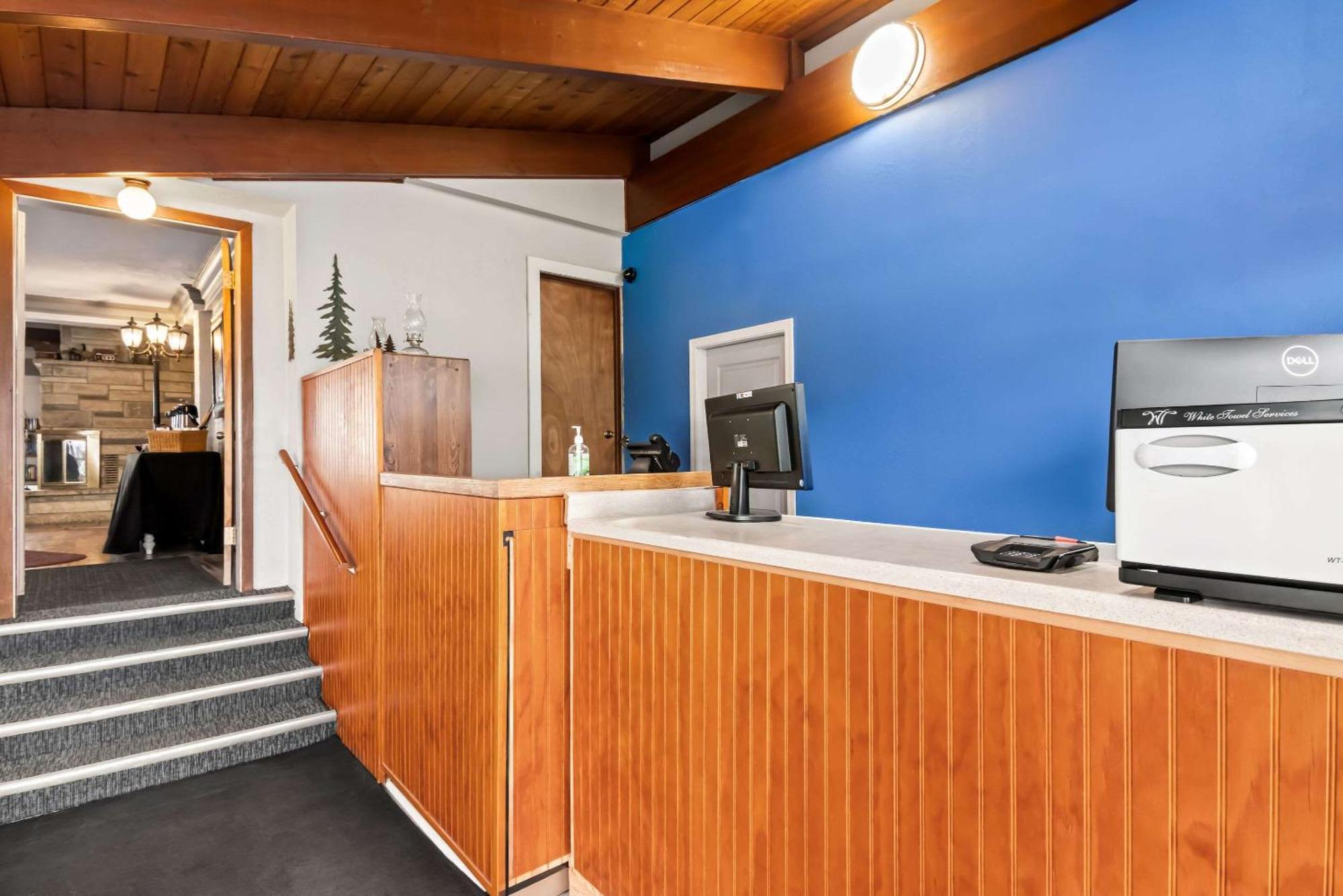 Rodeway Inn Formerly Camp Inn Lodge Oscoda المظهر الخارجي الصورة